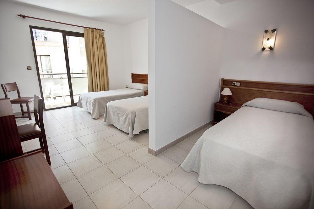 Hotel Beri Llança Eksteriør bilde